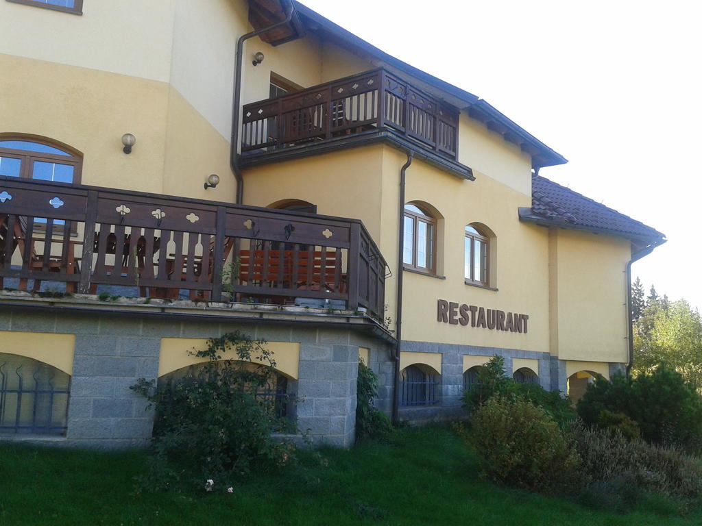 Penzion Starý dvůr Nové Dvory Exterior foto