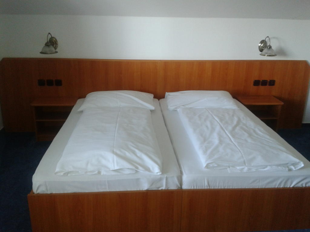 Penzion Starý dvůr Nové Dvory Zimmer foto