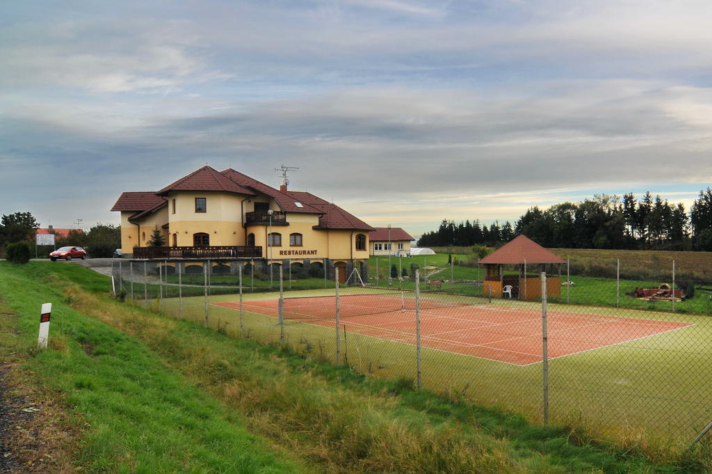 Penzion Starý dvůr Nové Dvory Exterior foto